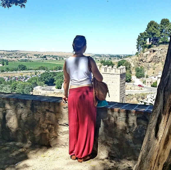 Meet your Posher, Tabi - Picture 2 of 4